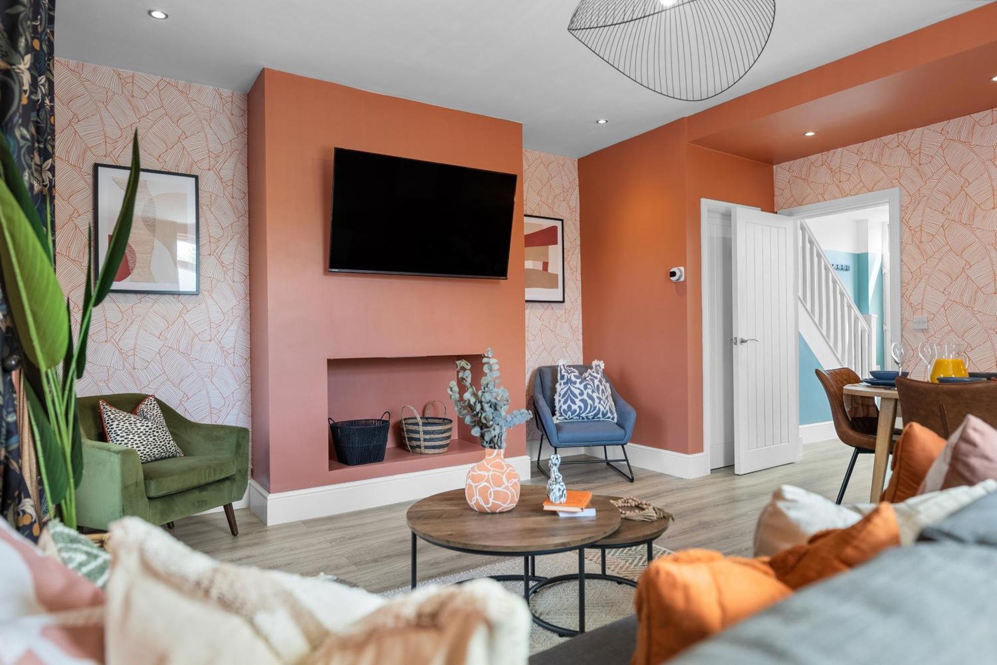 4-Bedroom Stunning Luxe, Spacious & Stylish Design House Bolton, Sleeps 11, With Parking Central Bolton, Links To Manchester, Pet-Friendly, Best For Groups! Work Contractors And Summer Special Offer! - By Blue Puffin Stays Farnworth Luaran gambar